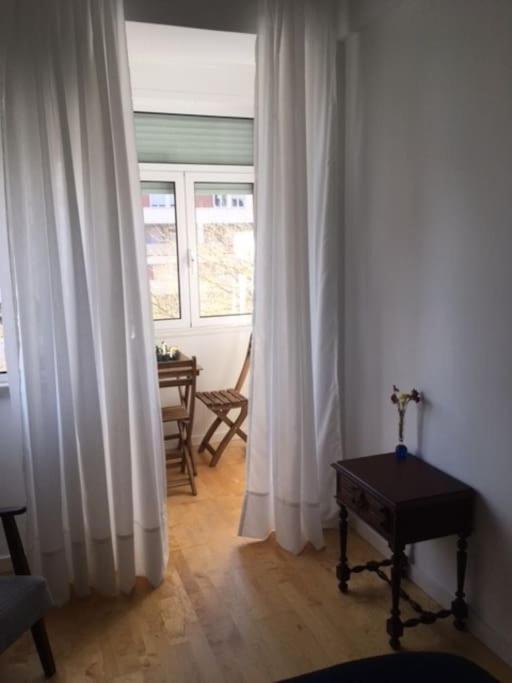 Charming Suite Private Wc & Balcony ลิสบอน ภายนอก รูปภาพ